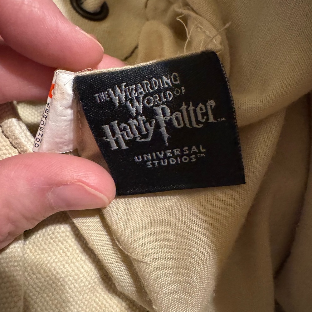 Authentic Universal Hogwarts Railways Canvas And … - image 4